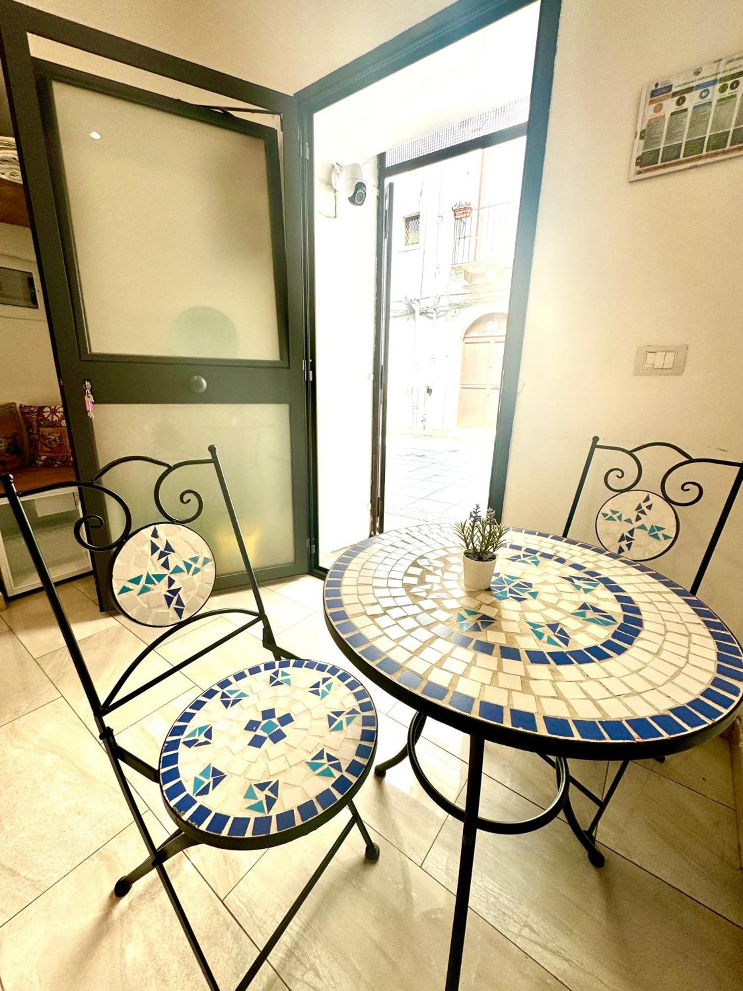 Casa Barbara 15-17 Apartment Catania Bagian luar foto