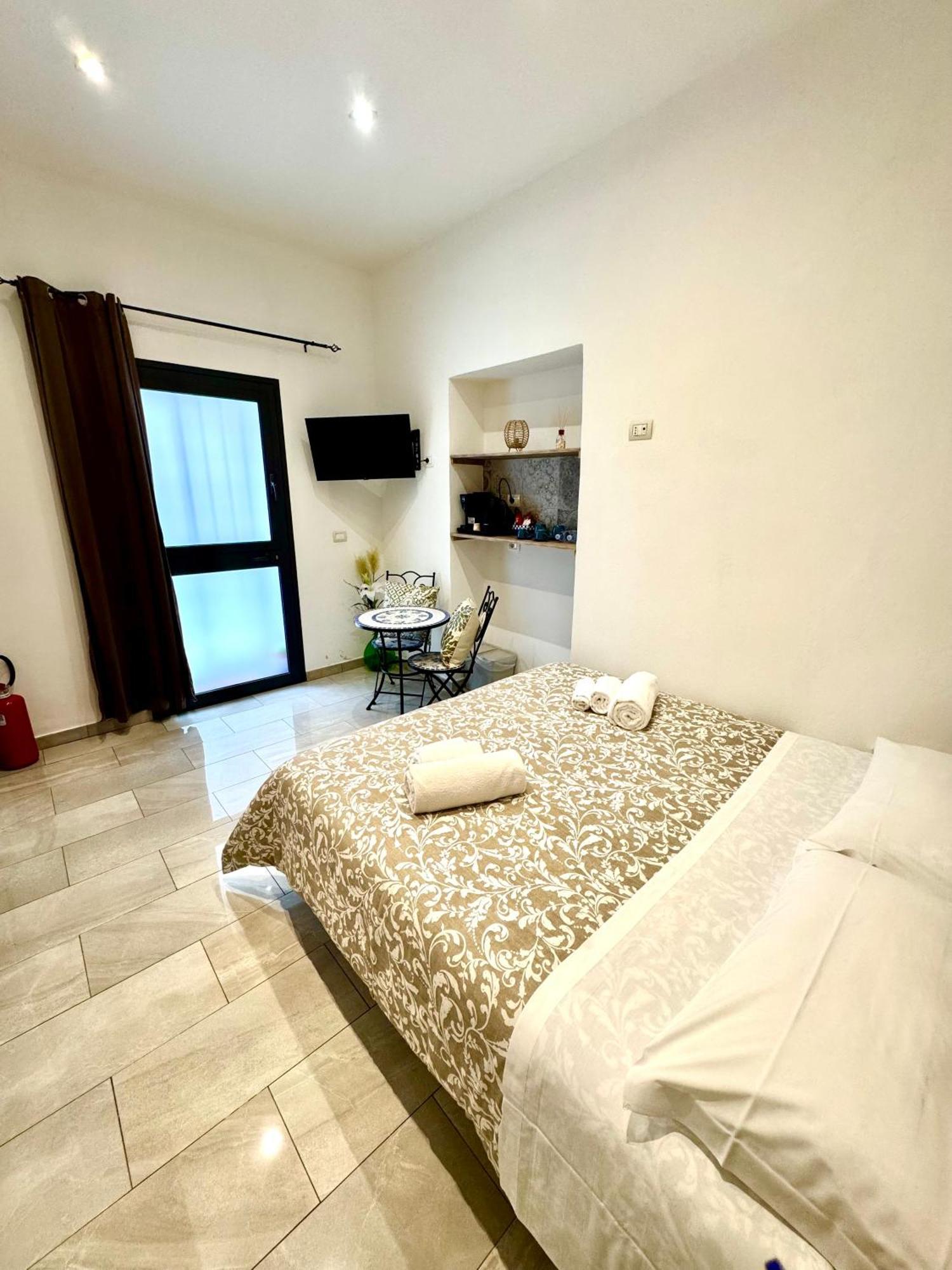 Casa Barbara 15-17 Apartment Catania Bagian luar foto